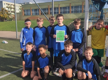 piłka nożna chłopcy 3 mce Miasto 2025