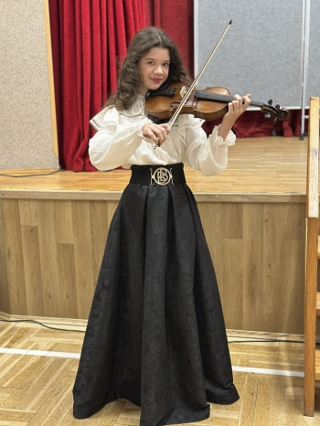 06fbd84e-0d6b-402d-a317-228b622951b3