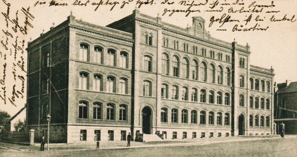 KONKURS HISTORYCZNO-FOTOGRAFICZNY NA TROPIE PIERWSZYCH UCZNIÓW SZKOŁY MATEJKI