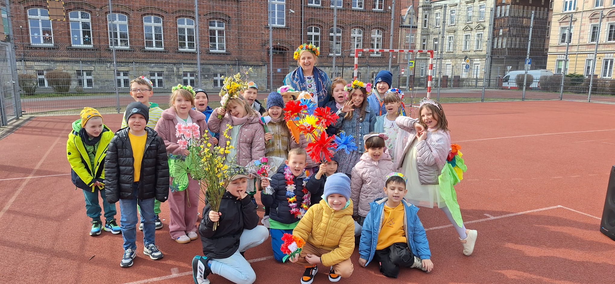 KOLOROWY ZAWRÓT GŁOWY, CZYLI POWITANIE WIOSNY